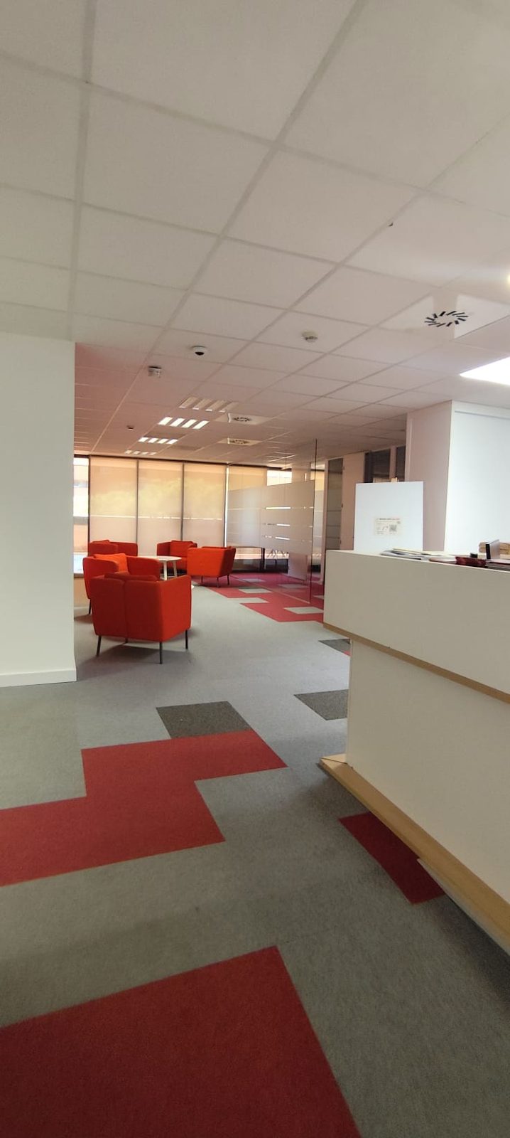 Recepción nueva en las oficinas de Save the Children en Madrid